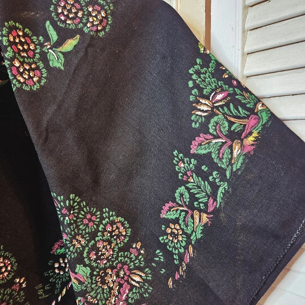 Vintage Black Cotton Square Shawl/Scarf With Printed Floral Design - Picture 3 of 8